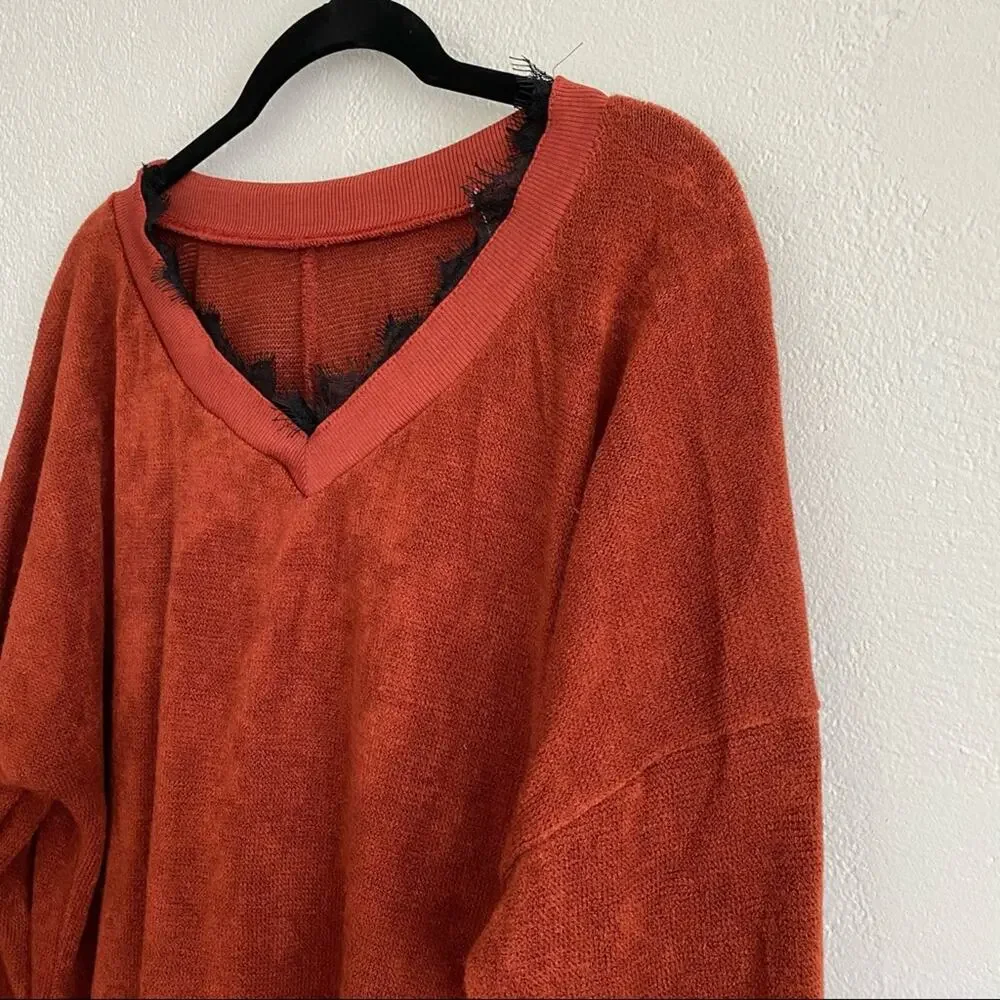 Brick Red V-Neck Lace Detail Pullover Sweater Size Medium